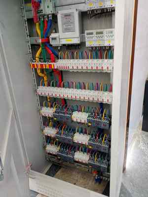 濟南歷城區誠聘電工，日結薪資，承接配電箱壓盤壓線工作